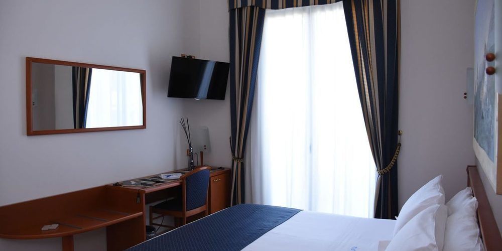 Hotel D'Altavilla Каноса-ди-Пулья Экстерьер фото